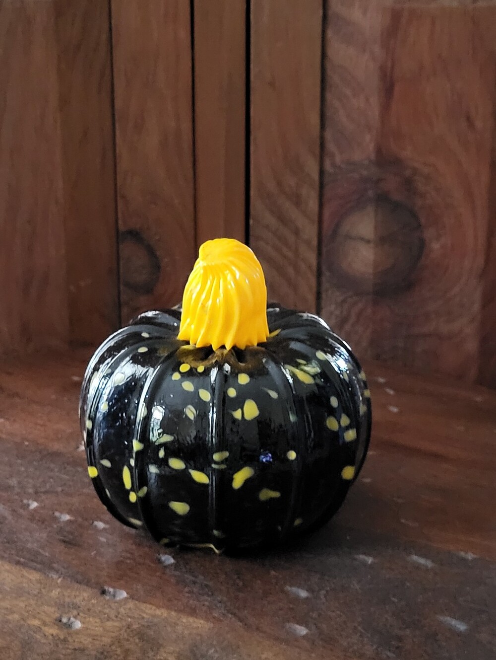 Glowy Glass Pumpkin - Picture 13 of 14